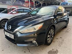 نيسان ألتيما